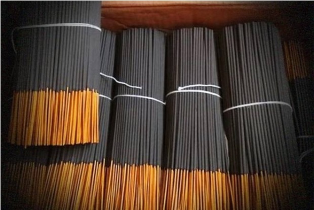 Customs busts smuggling racket in Agarbattis through ASEAN FTA misuse Customs busts smuggling racket in Agarbattis through ASEAN FTA misuse