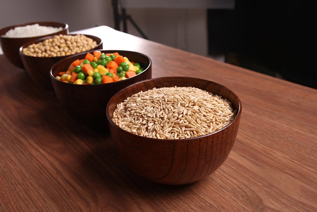 Eating whole grains helps cut diabetes risk