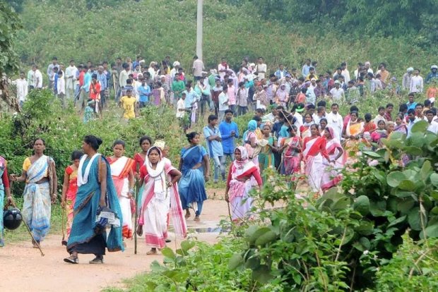 Maha govt plans to provide financial assistance to tribals