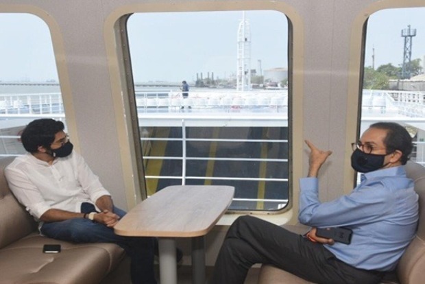 Thackeray takes a boat to cyclone-ravaged Raigad