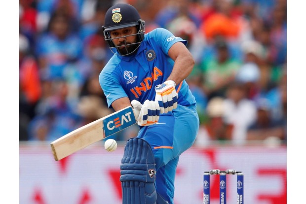 Rohit pulls Chahals leg for wearing baggy clothes Rohit pulls Chahals leg for wearing baggy clothes