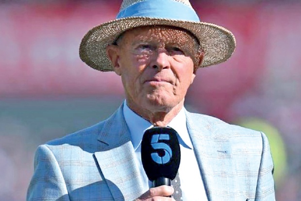 Boycott leaves BBC’s Test commentary team