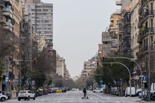 Spain to levy fines on violators of face mask rules