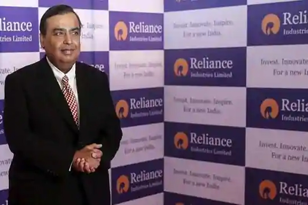 Mukesh Ambani, family get 5.52 lakh shares each in RIL rights issue Mukesh Ambani, family get 5.52 lakh shares each in RIL rights issue