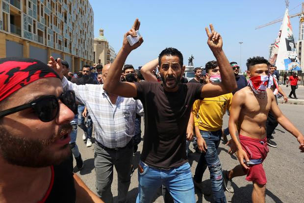 Thousands protest in Lebanon against economic situation