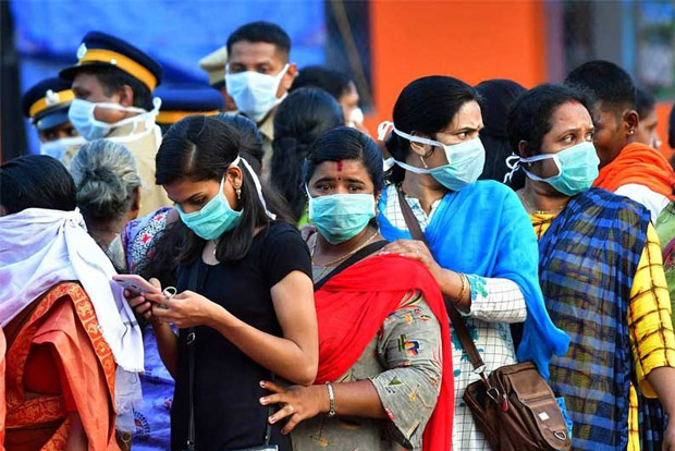 Delhi rules: Pay Rs 500 fine for not wearing masks, spitting in public