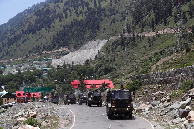 China says it has agreed with India to de-escalate border situation China says it has agreed with India to de-escalate border situation