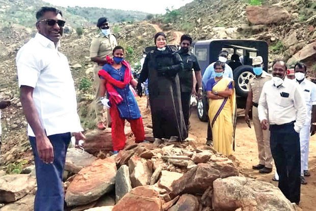 Nekkinamalai on new path as residents lay road with own funds Nekkinamalai on new path as residents lay road with own funds