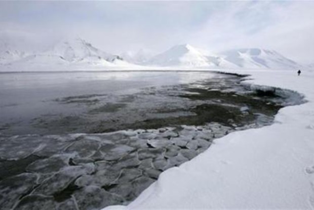 Russia probes new pollution at Arctic mining firm
