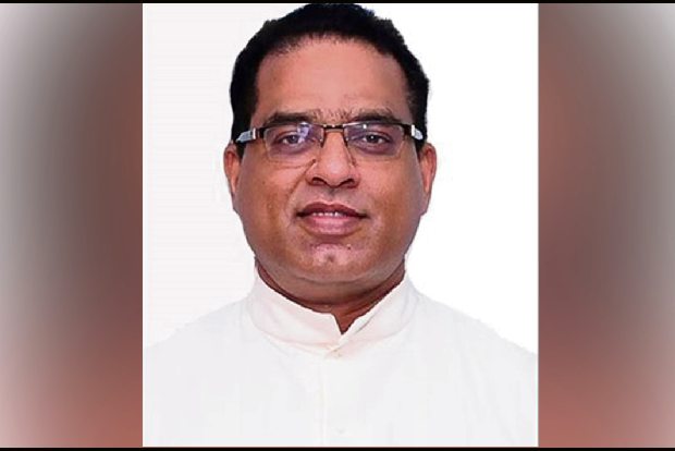 Pope Francis expels Kerala priest convicted of rape Pope Francis expels Kerala priest convicted of rape