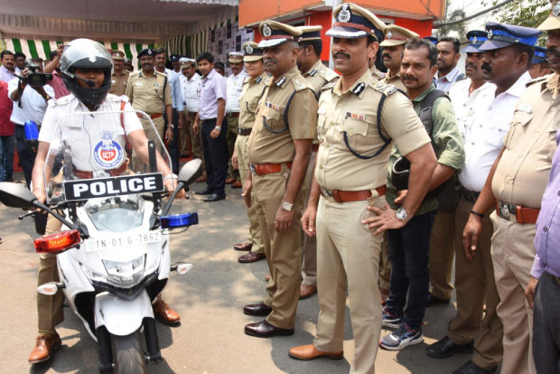 Traffic cops get 5 patrol bikes from Suzuki