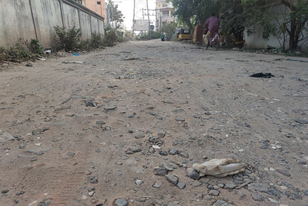 Citizen connect: Residents struggle with dust pollution as roads in north Korattur await blacktopping