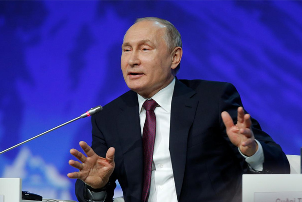 Russia passes bill allowing Putin to stay in power past 2024