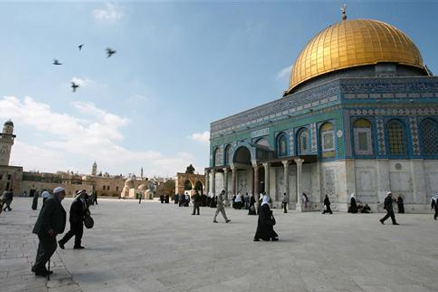 Al-Aqsa mosque, 3rd holiest in Islam, closes over coronavirus