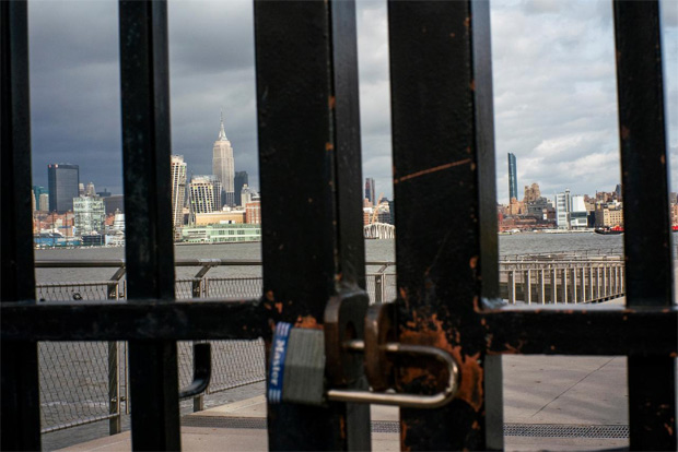 Empire State Building closes observation deck on coronavirus fears