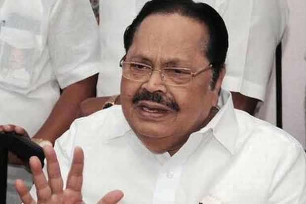 Duraimurugan urges CM to talk directly to Pinarayi