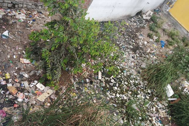 Citizen connect: Vinayagapuram residents drain sewage, dump waste into private plot