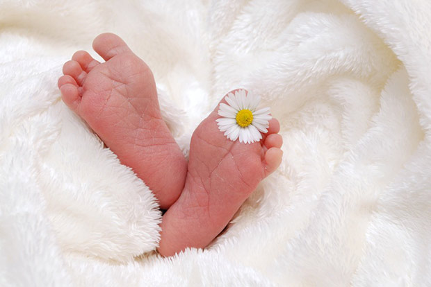 6 things to keep in mind while choosing baby laundry detergent