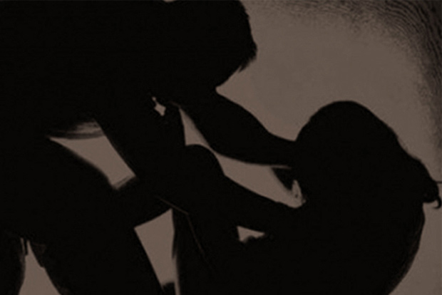 Minor girl molested, thrown from terrace in Maduravoyal