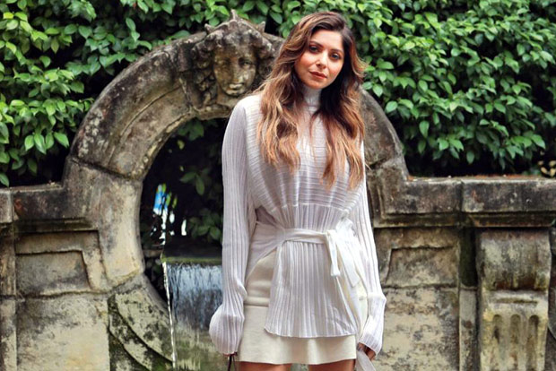 Kanika Kapoor elicits mixed reactions from B-Town