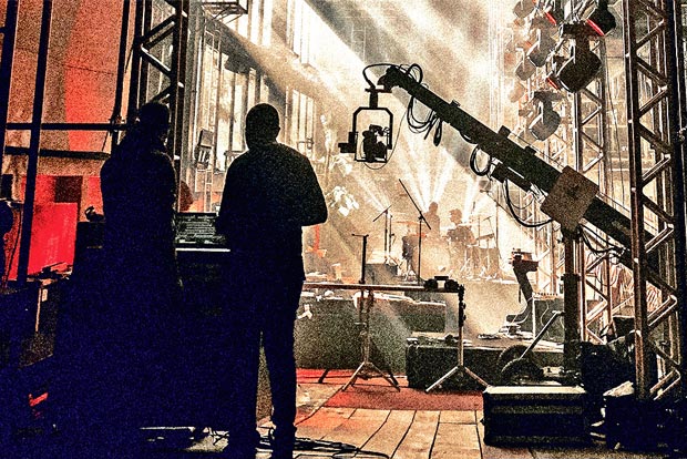 Pandemic hits daily wagers in film industry