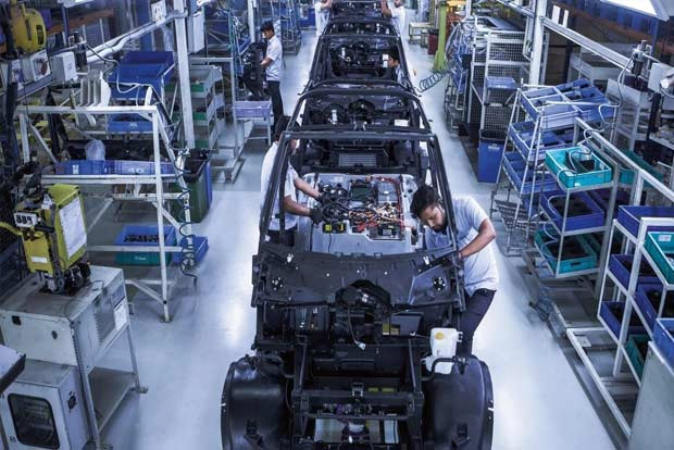 Covid-19: M and M to suspend ops at manufacturing plants