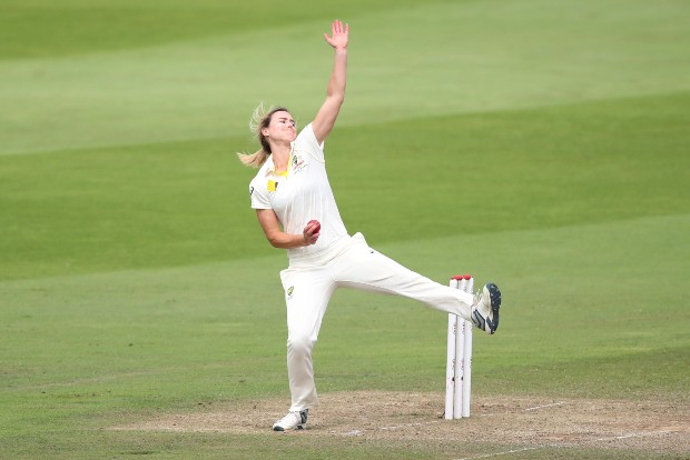 Perry undergoes hamstring surgery, to be out for six months