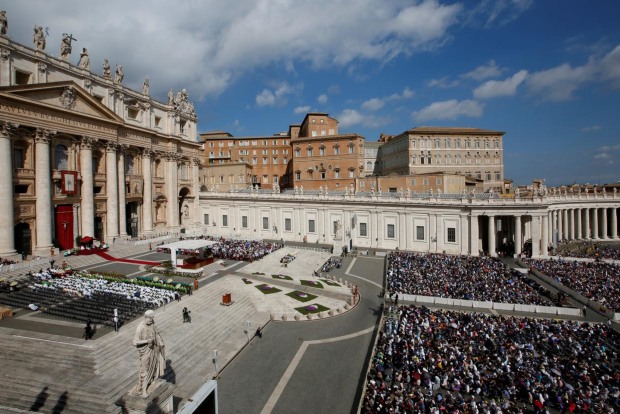 Mass testing at Vatican after priest tests COVID-19 positive