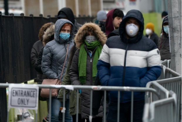 New York mayor pleads for help as U.S. coronavirus toll mounts