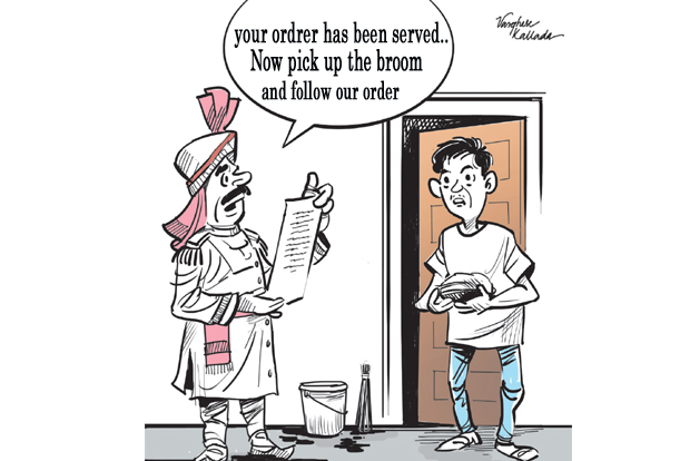 UP man dials control room for samosas, gets drain duty UP man dials control room for samosas, gets drain duty