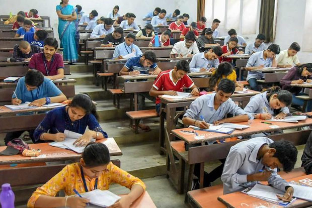 Fresh dates for JEE, NEET to be announced on May 5: HRD ministry