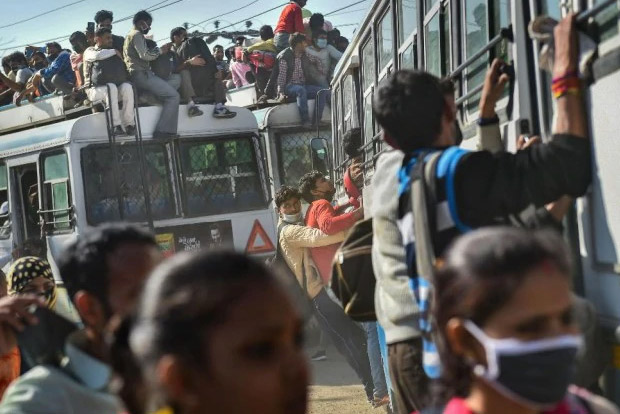 Centre behaving like East India Company: Congress