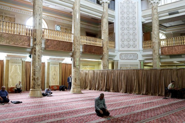 All mosques in Iran to reopen on Tuesday