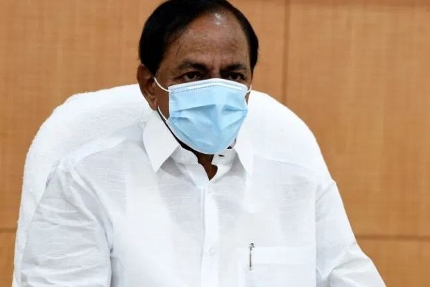KCR lashes out at Centre, says states are not its subordinates