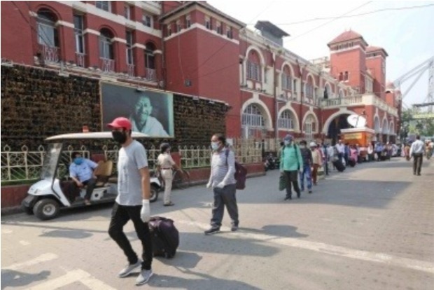 With more informal workers, Andhra, Bengal and TN most vulnerable to job losses With more informal workers, Andhra, Bengal and TN most vulnerable to job losses