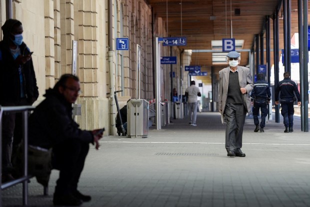 Luxembourg starts mass COVID-19 testing, aims to cover everyone soon