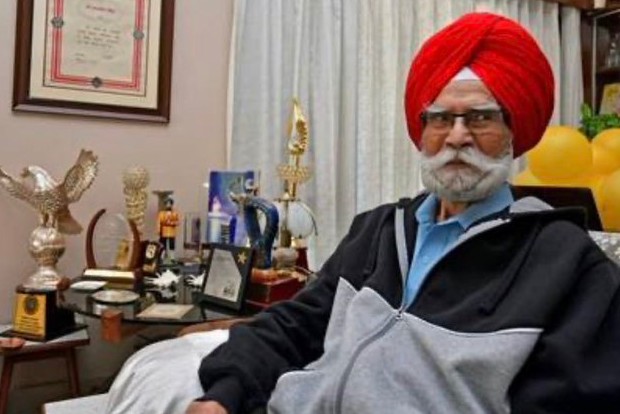 Hockey legend Balbir Singh Sr cremated with state honours