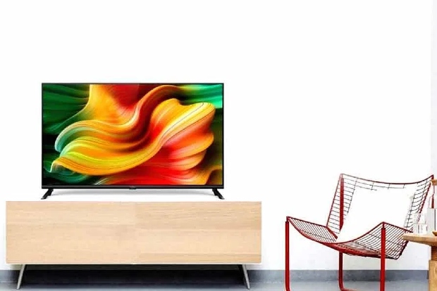 Realme enters affordable TV segment in India, price starts from Rs 12,999