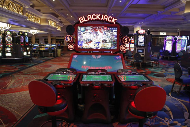 Risky Gamble: Disinfected dice - Las Vegas casinos getting ready to roll