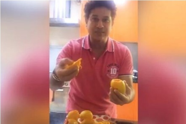 Tendulkar makes mango kulfi on his 25th marriage anniversary