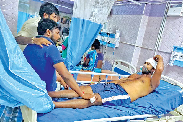Tension in Kaduvetti as Guru’s kin attacked