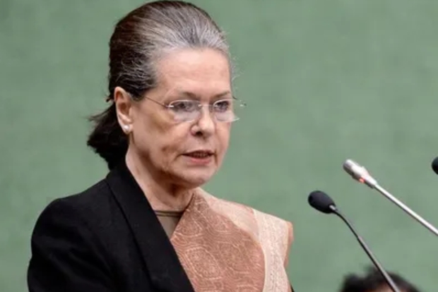 Entire country heard cries of migrants but not govt: Sonia Gandhi