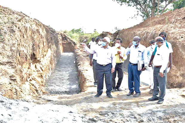 Special officer gives tips to ensure water flow to tail-end areas