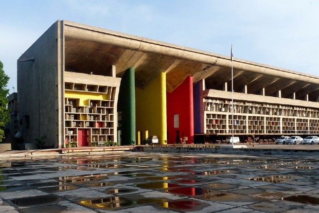 Casteist remarks during phone call, away from public view, not an offence under SC/ST Act: HC