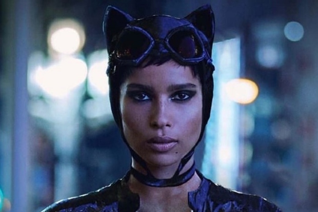Anne Hathaways advice to Zoe Kravitz on playing Catwoman: Don’t listen to anybody