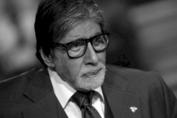 Amitabh Bachchan trolled on Twitter after FIR over KBC question