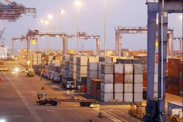 Indias October merchandise exports fall 5.4pc to USD 24.82 bn