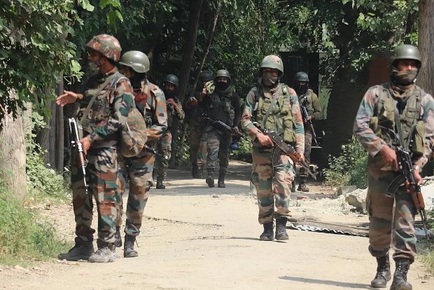 One killed, other injured by terrorists in Kashmir