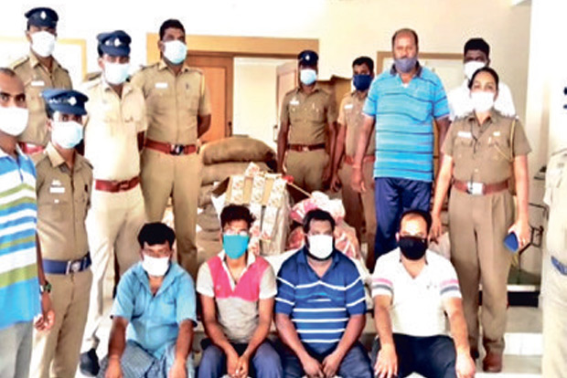 3.5 tonnes of tobacco products seized from godown in Tirupur, 4 held