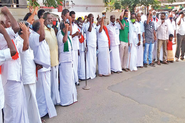 Tiruchy ryots flay new legislations claiming it will hit traditional farmers